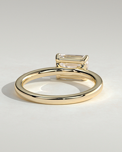 แหวนเพชรเม็ดเดี่ยวทรงเหลี่ยมมรกต 2 กะรัต E-VVS2 ทองคำแท้ 14K ฝังแบบ 4 กรงเล็บ เพชรเพาะเลี้ยงคุณภาพสูง สินค้าใหม่ปี 2026 แหวนหมั้น - Product Image 3