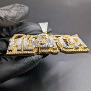 Colgante Personalizado con Inicial de Letra VVS, Diamante Moissanite, Estilo Hip Hop, Lujoso, con Incrustaciones de Diamantes, Plata de Ley 925, para Fiestas, Unisex - Product Image 2