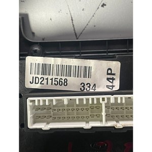 Piezas de automóvil usadas JD211568 compatibles con el panel de control de clima Hyundai, bisel de radio para calefacción y aire acondicionado, i30 Elantra, piezas de automóvil coreanas. - Product Image 5