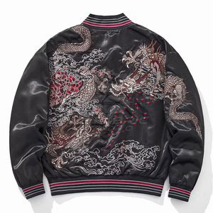 Veste Sukajan en satin respirant et durable de haute qualité, col montant, logo frontal, motifs artistiques traditionnels pour un usage décontracté - Product Image 2