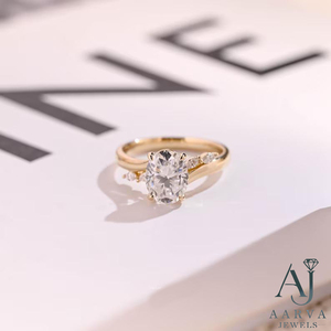 Bague de fiançailles en moissanite taille ovale en or massif 14 carats avec sertissage à griffes, alliance pour femme, cadeau d'anniversaire - Product Image 1