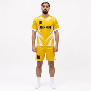 Conjunto de Camiseta de Fútbol Amarilla Personalizada, Unisex, Manga Corta, Cuello Redondo, Sublimada, Absorbe la Humedad, Ajuste Atlético, Nombre del Equipo 10 100% - Product Image 1