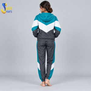 Hot Selling <b>Women</b> <b>Windbreaker</b> Tracksuit Durable Lightweight Fabric Windproof Breathable Comfortable <b>Windbreaker</b> Tracksuit - Product Image 3