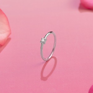 Anillo Minimalista con Diamante Natural en Plata de Ley 925 |   Anillo de Joyería Fina Elegante para Uso Diario para Mujer - Product Image 2