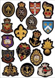 Écussons de blazer personnalisés pour le Corps des Garde d'Honneur, reproduction de blazers de cérémonie, 100 % brodés au fil, pour marchands de mode - Product Image 6