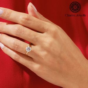 Anillo de compromiso de moissanita con corte cojín chapado en oro de 18 quilates y plata para mujer, con engaste clásico de puntas, certificado IGI - Product Image 6