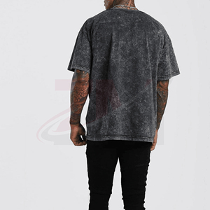 Camiseta de punto de algodón 100% negra lavada de corte regular para hombre, de manga corta, color liso, informal, ecológica, de secado rápido, con cierre frontal. - Product Image 2