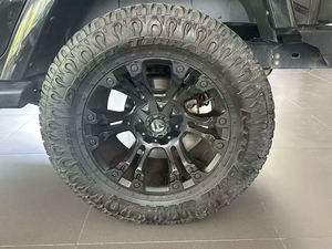 Jeep Wrangler 3.0L Todoterreno de Segunda Mano, Modelo 2015 - Vehículo Totalmente Personalizado, Muy Popular en el Mercado - Product Image 4