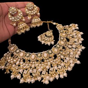 <b>Indian</b> Royal Brass Zircon Rhodium Plated Bridal Set Women Engagement Wedding Party Ethnic Style Flower Design Traditional - Product Image 3