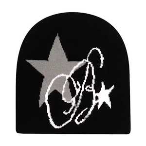 Gorro Negro de Alta Calidad con Estrella Gris Personalizada y Bordado Blanco con Firma, Unisex, Casual, para Invierno - Product Image 1
