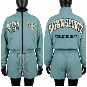 Ensemble coupe-vent pour femme, tissu Taslan en polyester léger de qualité supérieure 120 GSM, couleur turquoise, short à taille élastique, logo brodé personnalisé - Product Image 1