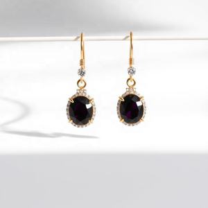 เครื่องประดับวินเทจสีดำต่างหูชุบทอง18K ทรงเรขาคณิตผิดปกติต่างหูเงินสเตอร์ลิง925อินเทรนด์ - Product Image 3