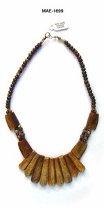 Collar de Cadena con Cuentas de Hueso Multicolor y Patrón de Corazón, Unisex, Regalo para Fiestas, Pieza de Moda, Precio al por Mayor - Product Image 5