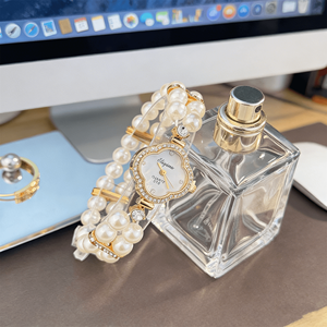Montre pour femme en alliage minimaliste de luxe avec mouvement à quartz, bracelet élastique, affichage tendance, montre-bracelet pour femme - Product Image 3
