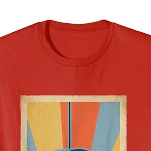 Nuevas llegadas: Camisetas rojas de alta calidad para hombre con logo personalizado, para moda urbana de verano, transpirables, para usar como prenda exterior, con cuello redondo. - Product Image 5