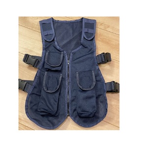 Chaleco Táctico de Seguridad con 6 Bolsillos para Niños, Correa Desmontable, Cuello en V, Estilo Japonés, Liberación Rápida, Uso en Exteriores - Product Image 1
