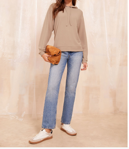 Sudadera con Capucha Corta Personalizada de Alta Calidad para Mujer, Sudadera con Capucha de Forro Polar Grueso de 345 g/m², Sudadera con Capucha Extra Grande para Mujer - Product Image 2