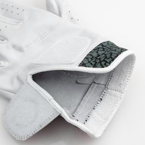 Custom Private Label Cabretta Men's and Ladies' <b>Light</b> Golf <b>Gloves</b> <b>with</b> Embroidery Easy Grip on Left and Right Hand for Sports - Product Image 3