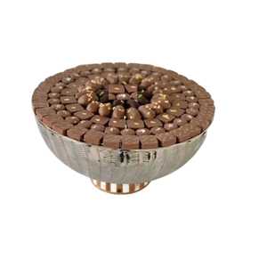 Bol à chocolat en métal au design floral doré, finition polie, pour occasions de cadeaux, bol de service de luxe - Product Image 2