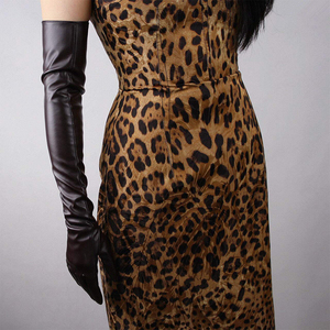 Gants d'opéra au design moderne, taille et impression de logo personnalisées, aspect élégant et flexible. - Product Image 5
