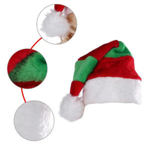 Chapeau de Noël rouge et vert avec bordure en fausse fourrure blanche et pompon pour fête de Noël, bonnets de Noël amusants, chapeaux de Noël fantaisie et festifs - Product Image 2