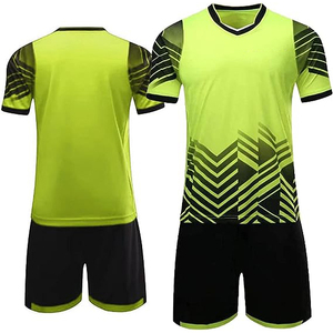 Nouveaux ensembles d'uniformes de football 100% polyester, prix d'usine, uniformes de football de haute qualité, faible MOQ, service OEM ODM, personnalisés - Product Image 5