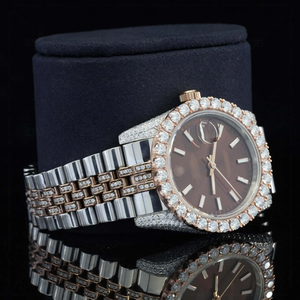 Montre de luxe fine à mouvement automatique ETA, entièrement sertie de diamants Moissanite, en acier inoxydable, verre, résistante à l'eau 10 bars, pour usage quotidien - Product Image 3