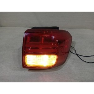 ไฟท้ายรถคาร์นิวัลมือสอง ขวา รุ่น 92402A9500 - Product Image 3