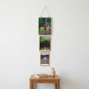 Cadre photo vertical en métal, rectangulaire, décoration murale, intérieur de la maison, cordon de suspension, cadre photo familial, cadre photo en verre et laiton - Product Image 2