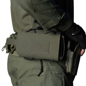 Bolsa Impermeable Verde Oxford con Correas Desmontables para Camping y Supervivencia, Hecha en Vietnam - Product Image 5