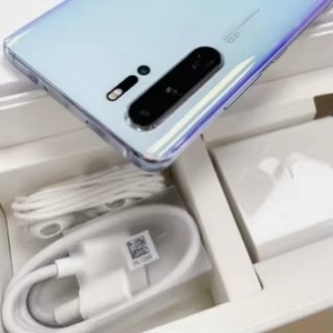 โทรศัพท์มือถือ P30 Pro OCTA Core CPU 4K, โทรศัพท์มือถือรองรับ LTE และ CDMA - Product Image 3