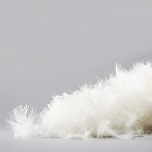 Oreiller de lit rectangulaire blanc de luxe, 100% coton, garnissage 100% polyester, couleur unie, bordure dorée, design moderne, 200 fils au pouce carré - Product Image 6