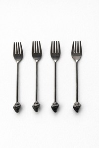 Ensemble de 7 fourchettes en métal argenté vintage, design coquillage, décoration de style nautique, fabriqué en France, couverts élégants, cadeau - Product Image 1