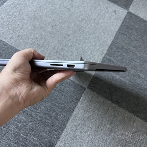 M3 MaBook Pro 14" 8GB RAM 512GB SSD OS A+ Grade with Original Accessories 10 Core 120Hz Dedicated Graphics US <b>Plug</b> - Product Image 5