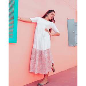 Robe rose blush avec taille élastique, respirante et tendance, couleur contrastée pour les occasions quotidiennes, taille XS - Product Image 3