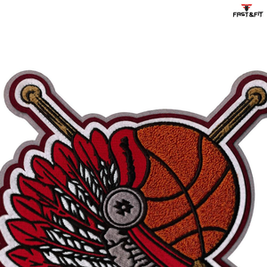 Prix d'usine, conception personnalisée, patchs brodés 3D, badges adhésifs à bordure Merrow pour chapeaux, vêtements, tenues d'extérieur, en plastique PU - Product Image 4