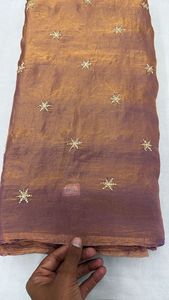 Tissu d'artisanat de boutique brodé en soie pour la confection de vêtements - Product Image 2