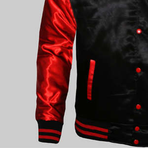Chaqueta Varsity de Satén Rojo de Poliéster de la Más Alta Calidad, Diseño en Blanco, Manga Larga, Logotipo Personalizado, Cuello Alto, Personalizable en la Parte Delantera - Product Image 5