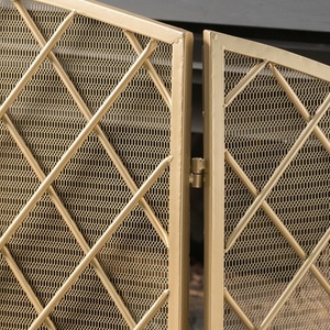 Protector de Chimenea Metálico Plegable con Diseño de Rejilla de Diamantes, Resistente al Calor, Protección Contra Chispas, Decorativo - Product Image 4
