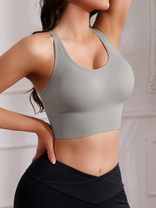 Sujetador deportivo OEM para mujer, transpirable, sencillo, sin costuras, acanalado, con espalda cruzada, acolchado, sin aros, top corto para fitness, yoga, gimnasio y ropa deportiva. - Product Image 6