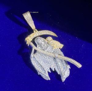 Pendentif squelette en argent 925 plaqué or 18 carats avec moissanite, style hip-hop pour homme, micro-incrustation brillante, sertissage griffe - Product Image 5