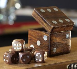 Bloque de Madera Grande con Logotipo Personalizado en Color y Puntos Perforados para Juegos Educativos Divertidos en el Patio, Dados de Madera Gigantes - Product Image 3