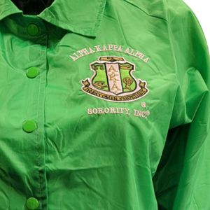 Green <b>Waterproof</b> Coach <b>Jacket</b> Lightweight Outdoor Windbreaker Casual Button Front <b>Jacket</b> Embroidered Design Fashion - Product Image 4