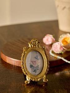 Mini Brass Photo <b>Frame</b> <b>Vintage</b> Tabletop <b>Picture</b> <b>Frame</b> Decorative Small Brass Photo Display <b>Frame</b> for Home Office Bedroom Living - Product Image 6