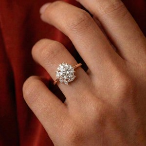 Bague florale en diamant rond VS1 de 2,00 carats, cultivé en laboratoire, avec or massif 18 carats, pour femme, idéale pour mariage, fête ou occasion spéciale - Product Image 2