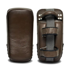 Protège-tibias unisexe en cuir PU personnalisable de haute qualité, écologique et durable pour le sparring, la boxe, le MMA, le taekwondo et le grappling - Product Image 6