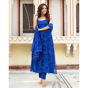 Magnifique costume Anarkali pour soirée avec pantalon et dupatta, taille XS, look élégant - Product Image 4