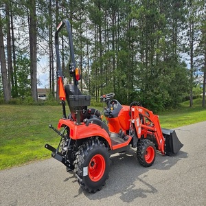 Mini Tractor Agrícola Kioti Moderno para Cortar Pastos y Administrar Terrenos Privados con Prácticas Opciones de Equipamiento para Trabajos Agrícolas - Product Image 1