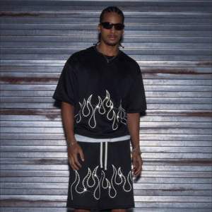 Conjunto de Camiseta y Pantalones Cortos de Algodón 100% Pesado para Streetwear, Venta al Por Mayor, Impresión Personalizada de Alta Calidad, Fabricante y Proveedor - Product Image 4