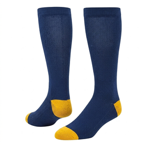 Chaussettes de sport respirantes à séchage rapide, épaisses, avec logo personnalisé, chaussettes de football respirantes, style professionnel, chaussettes de sport - Product Image 1